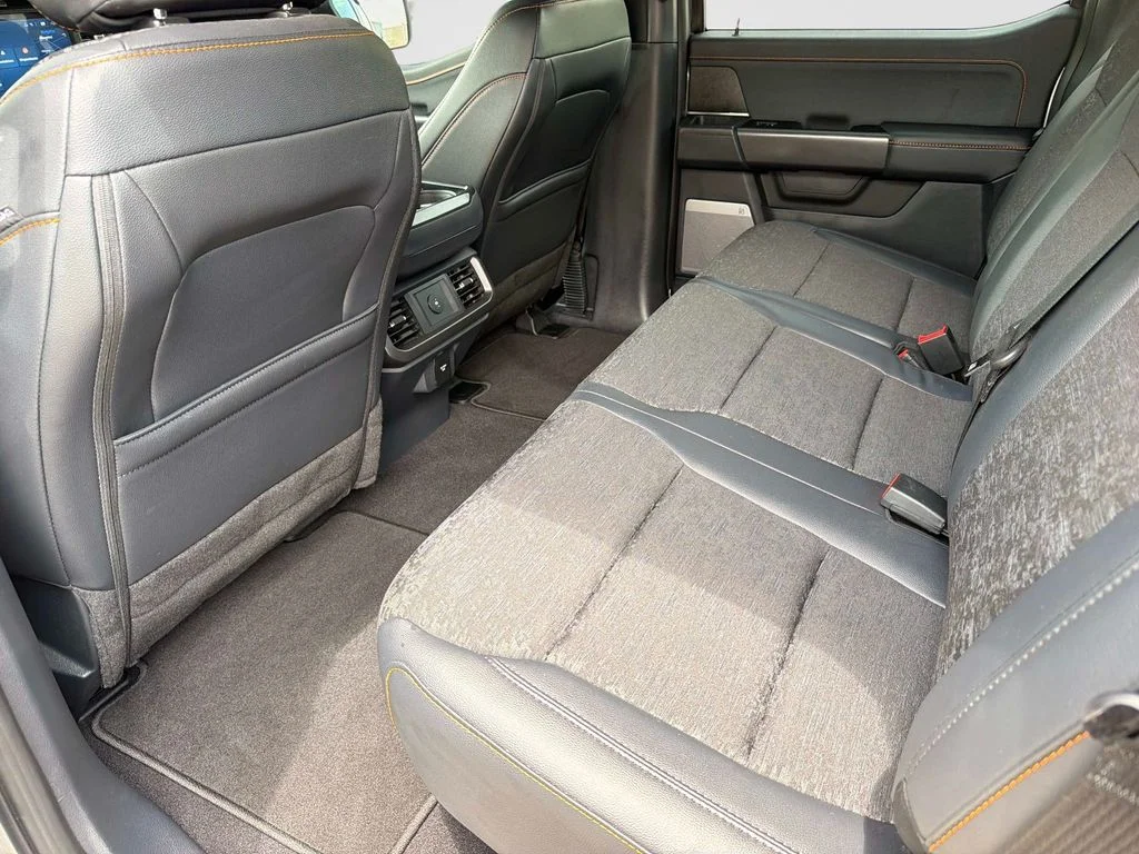 Used 2025 Silver Metallic Ford Tremor image 15