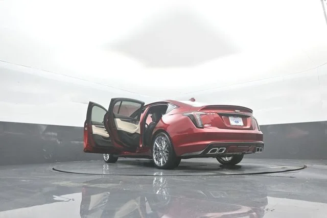 Used 2024 Red Cadillac V-Series image 46