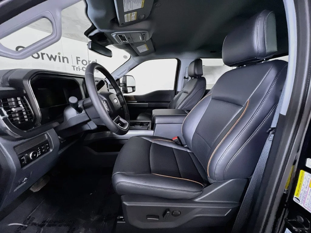 New 2027 Agate Black Metallic Ford Lariat image 24