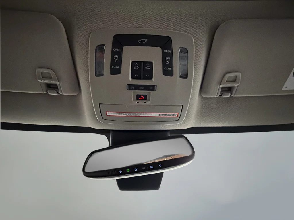 Used 2022 Black Toyota XLE image 35