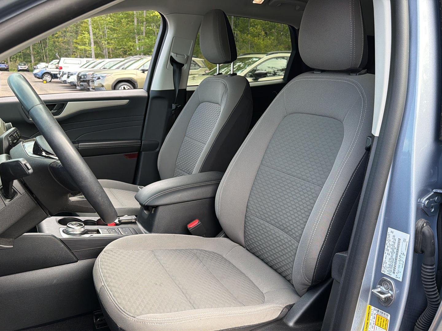 Used 2022 Iced Blue Silver Ford SE image 14