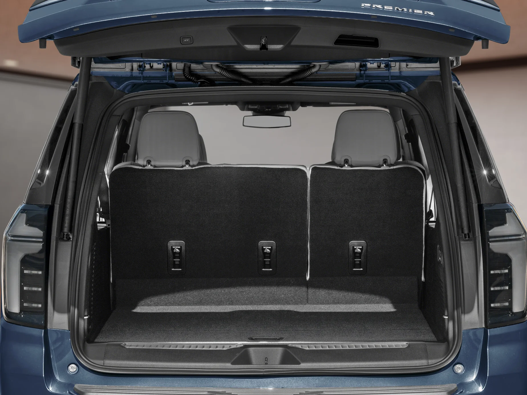 New 2026 Black Chevrolet 4WD 4dr Premier image 7