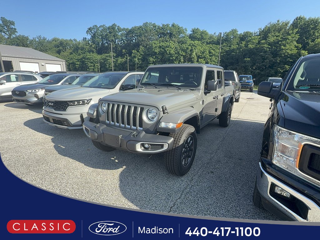 2020 Jeep Gladiator Overland's photo