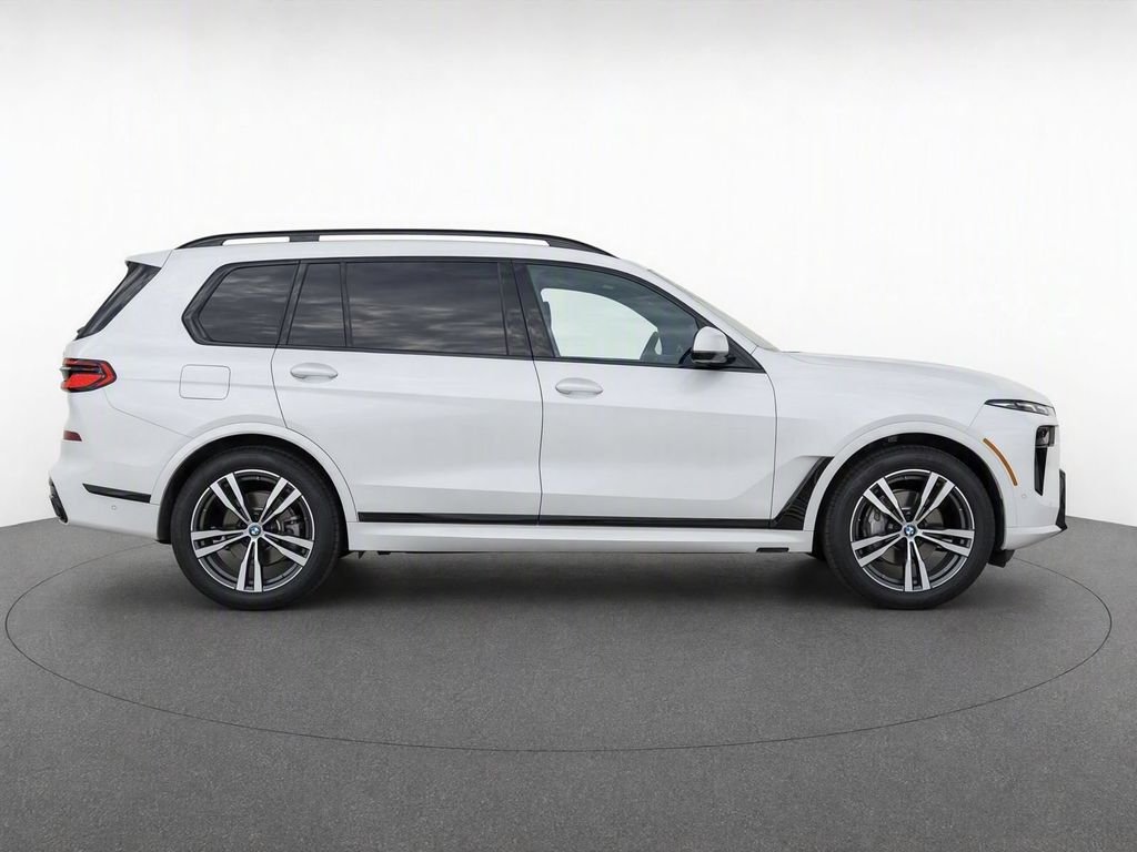 New 2027 Mineral White Metallic BMW xDrive40i image 7
