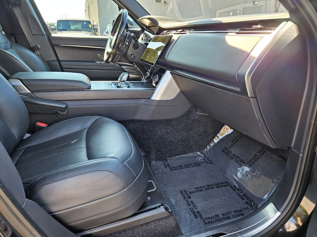 Used 2023 Black Land Rover First Edition image 11