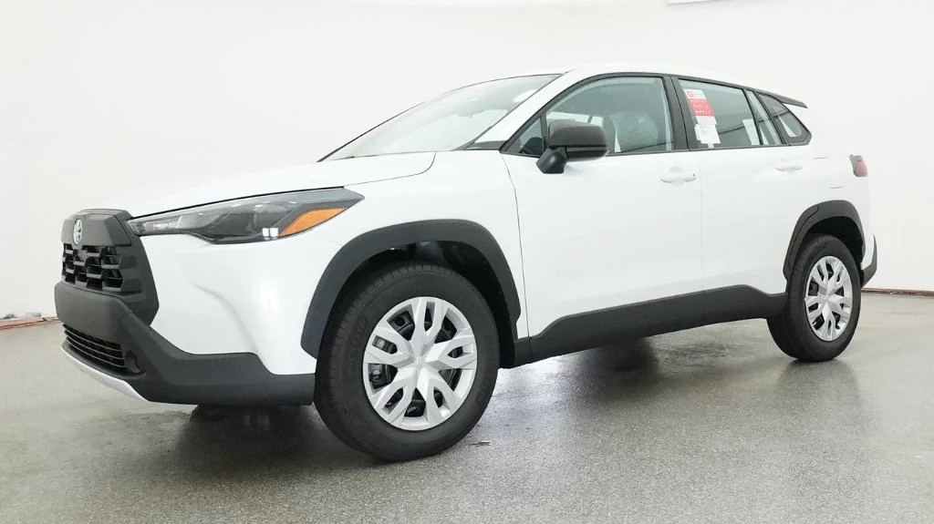 New 2026 Wind Chill Pearl Toyota L image 18