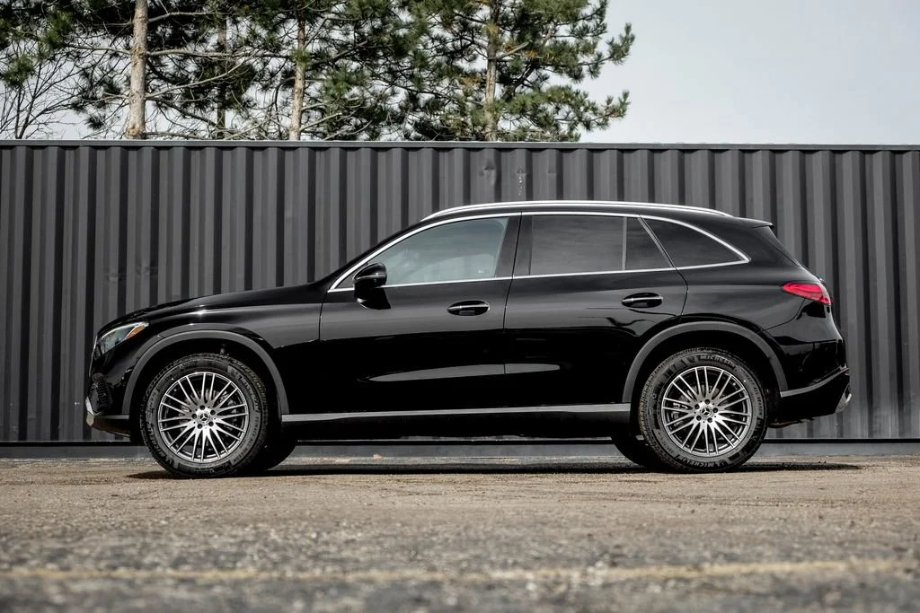 New 2026 Black Mercedes-Benz GLC 300 image 36