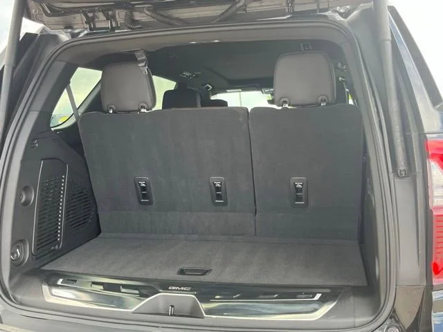 Used 2026 Onyx Black GMC Denali Ultimate image 26