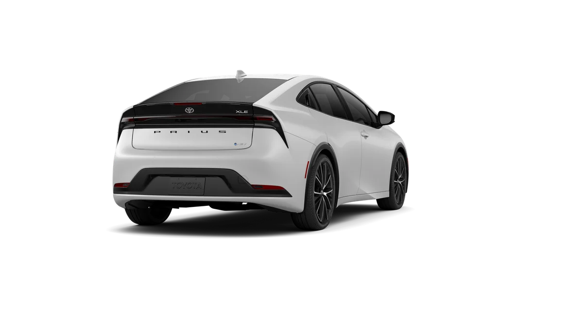 New 2027 Wind Chill Pearl Toyota XLE image 9