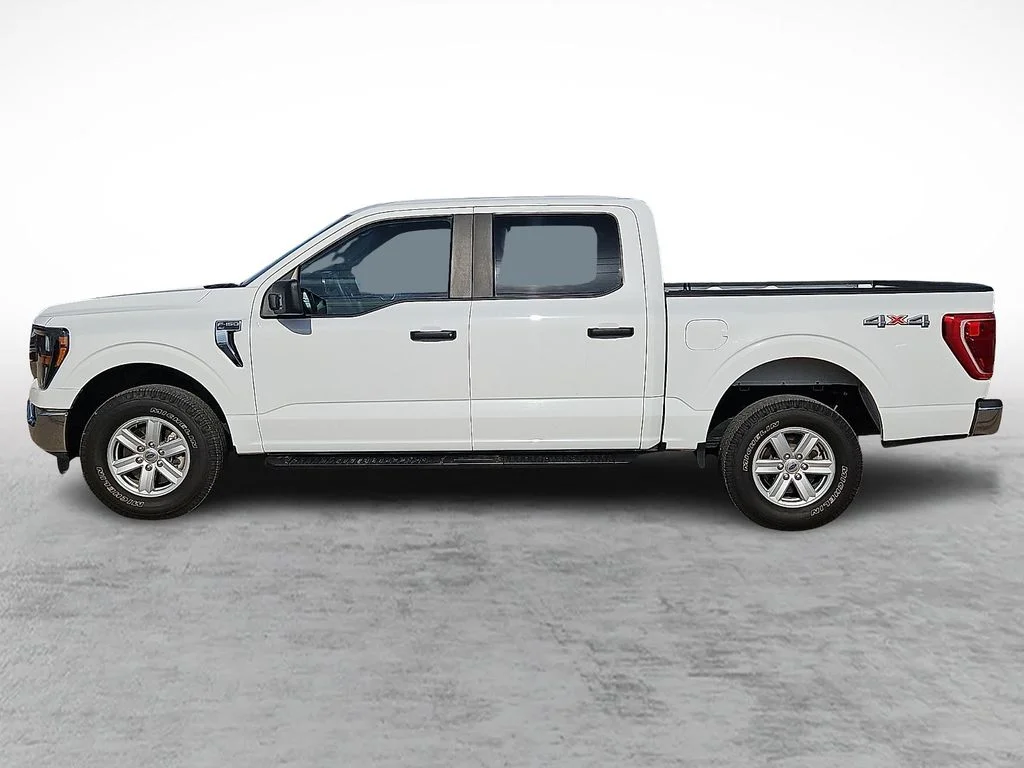 Used 2023 White Ford XLT image 6
