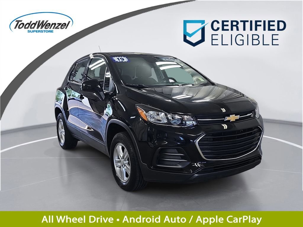 2019 Chevrolet Trax LS AWD's photo