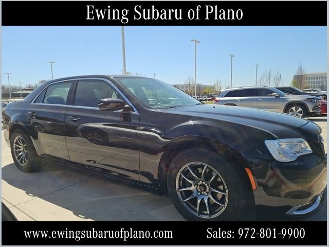 2018 Chrysler 300 Touring