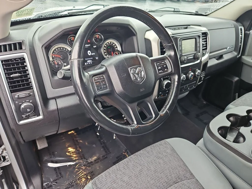 Used 2016 Bright Silver Clearcoat Metallic Ram Big Horn image 13