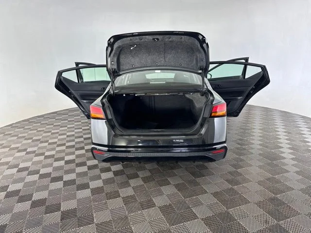 Used 2023 Black Nissan 2.5 S image 15