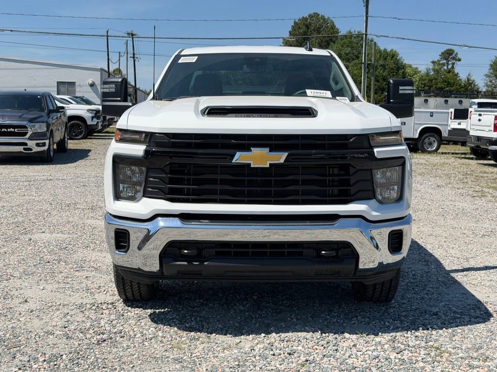 New 2026 Summit White Chevrolet WT image 2