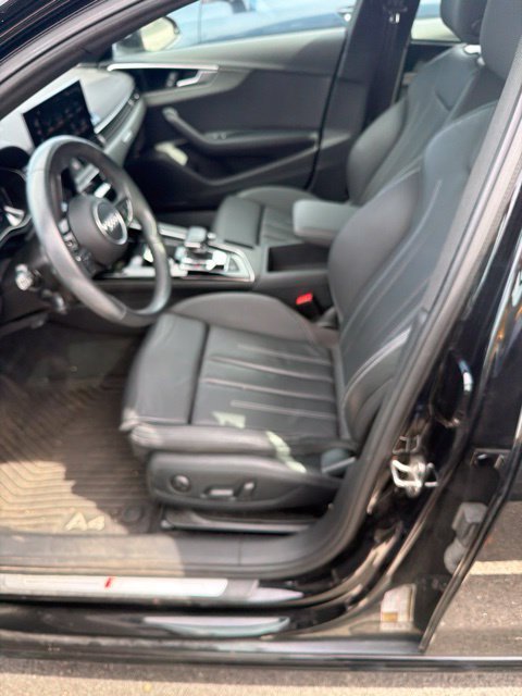 Used 2021 Black Audi  image 21