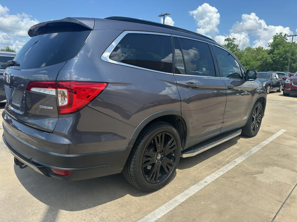 Used 2021 Modern Steel Metallic Honda Special Edition image 6