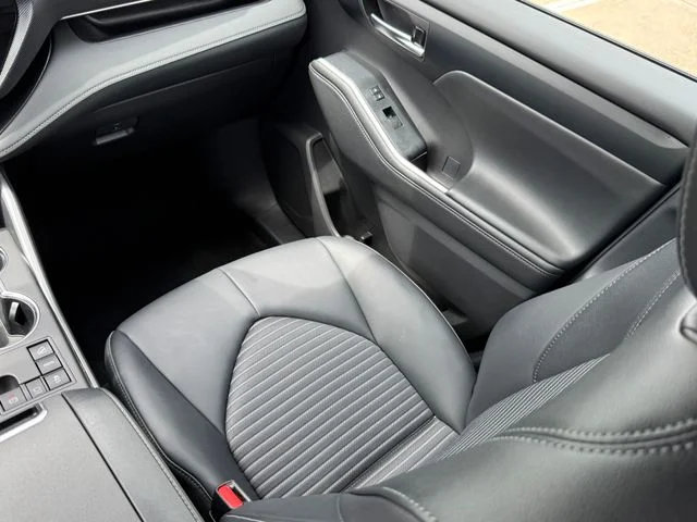 Used 2025 Silver Toyota XSE image 19