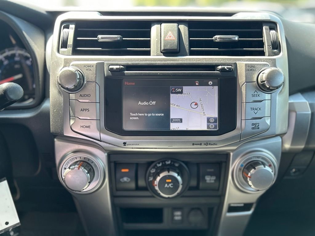 Used 2019 Nautical Blue Metallic Toyota SR5 image 24
