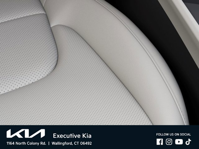 New 2027 Black Kia EX image 24