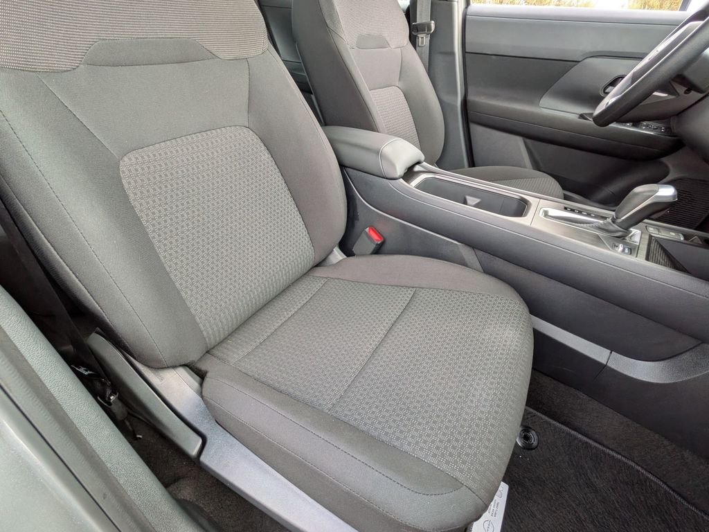 New 2026 Gray Nissan S image 33