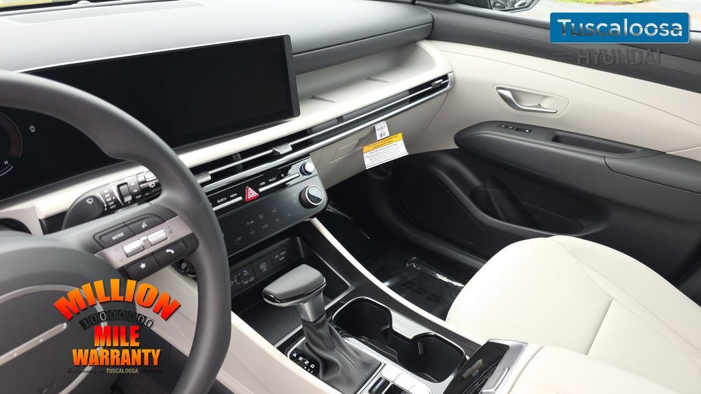 New 2026 Black Hyundai SEL FWD image 22