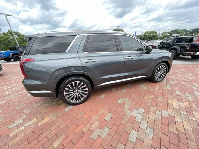 Used 2024 Gray Hyundai Calligraphy image 35