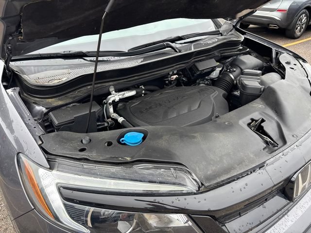 2021 Honda Pilot SE - Photo 18