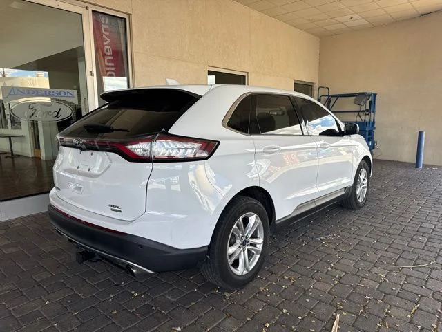 Used 2017 Oxford White Ford SEL image 4
