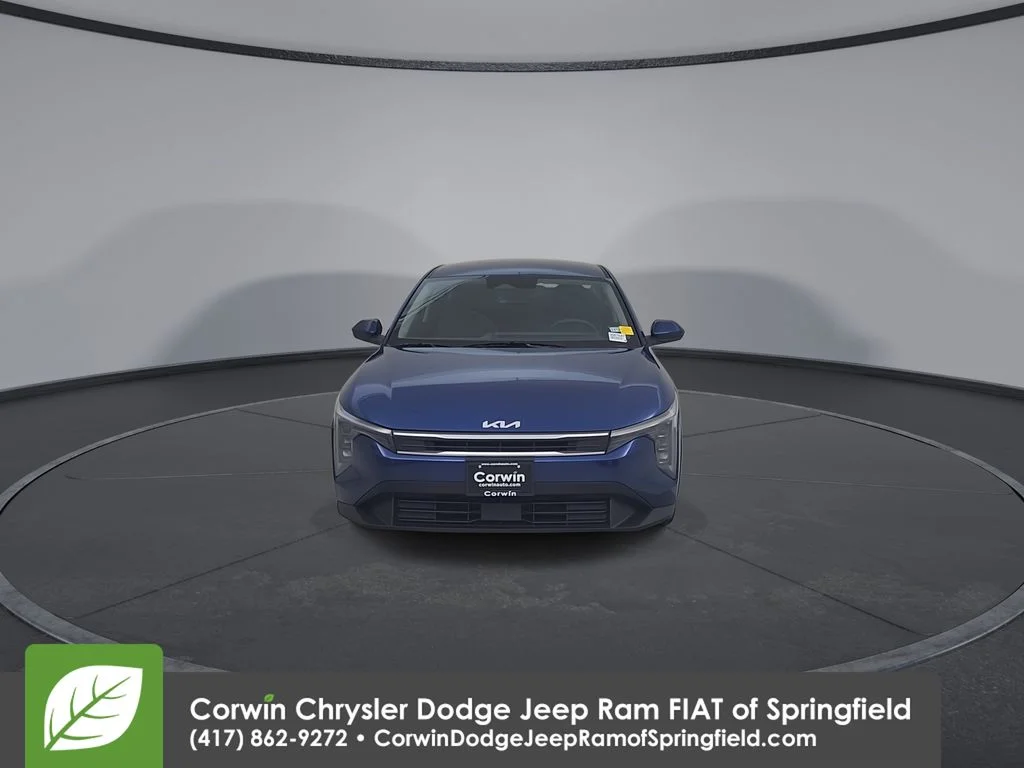 Used 2025 Blue Kia LXS image 5