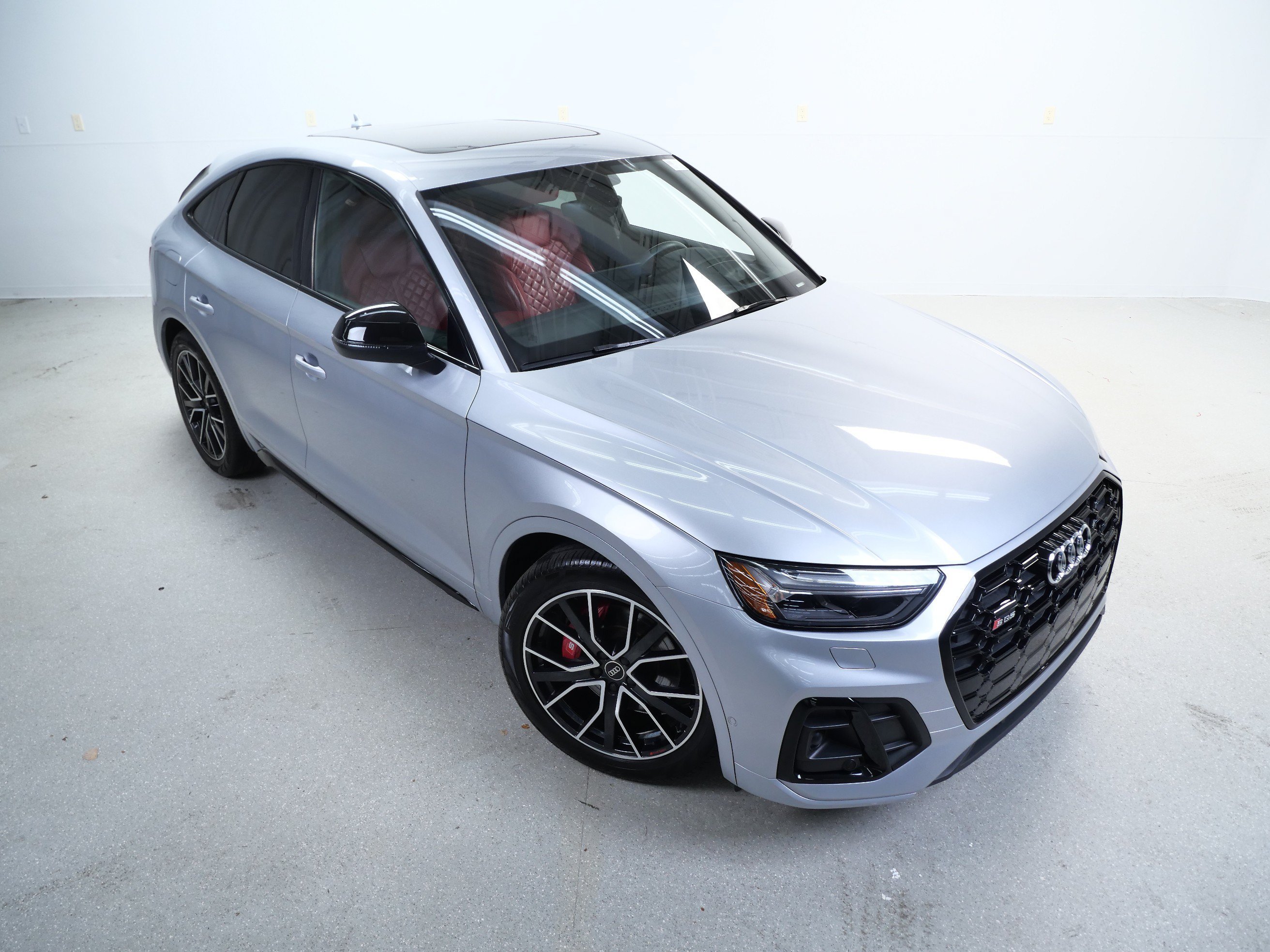 Used 2023 Florett Silver Metallic Audi Prestige image 4