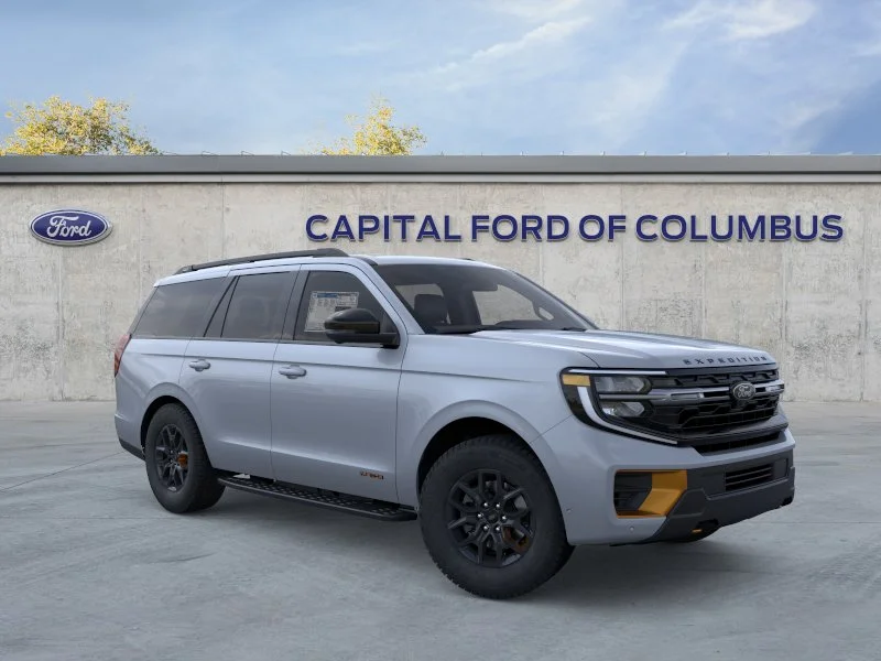 New 2026 Glacier Gray Metallic Tri-Coat Ford Tremor® image 24