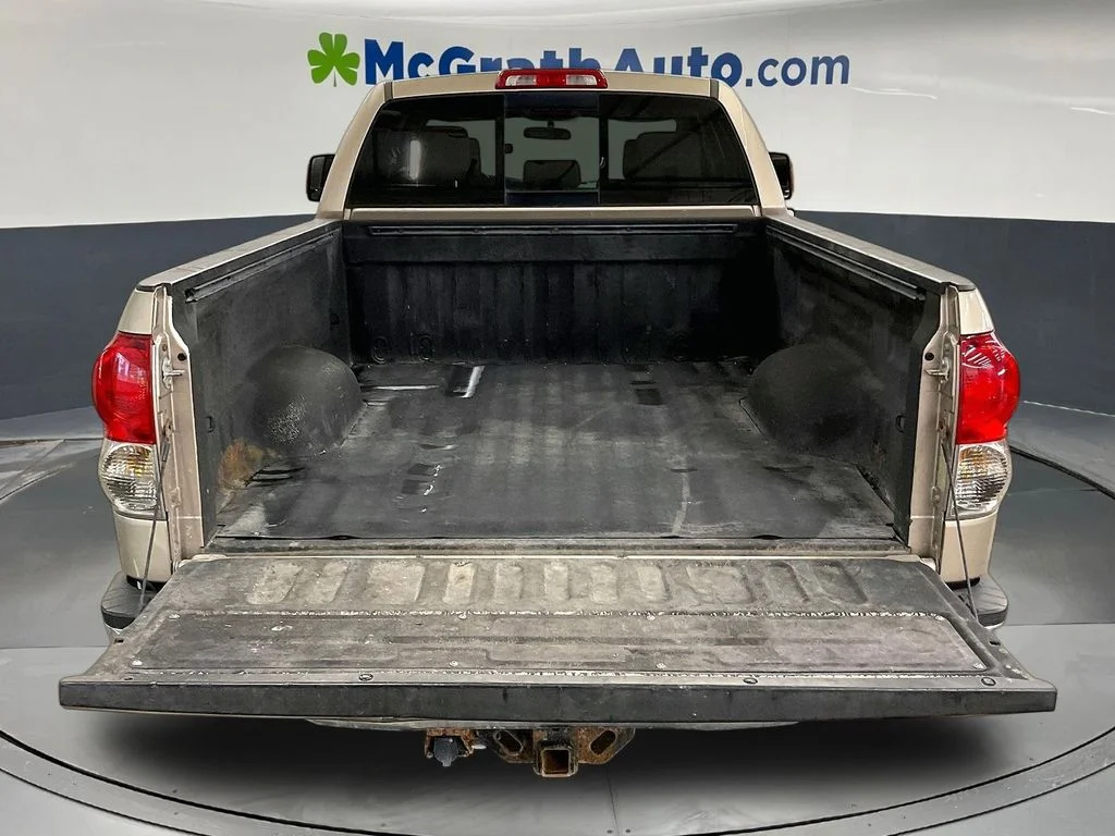 Used 2007 Beige Toyota SR5 image 22