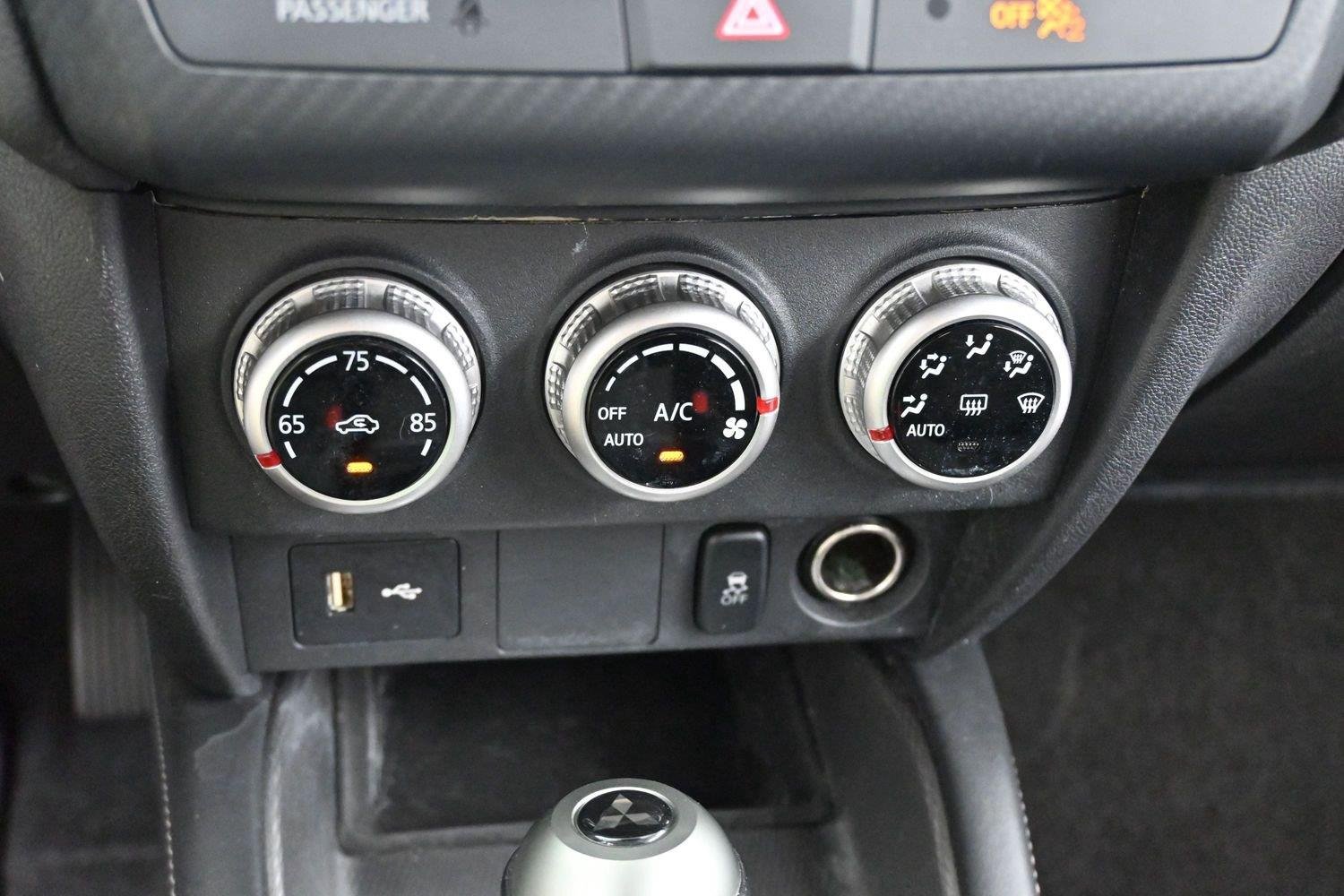 Used 2024 Sunshine Orange Metallic Mitsubishi ES image 21
