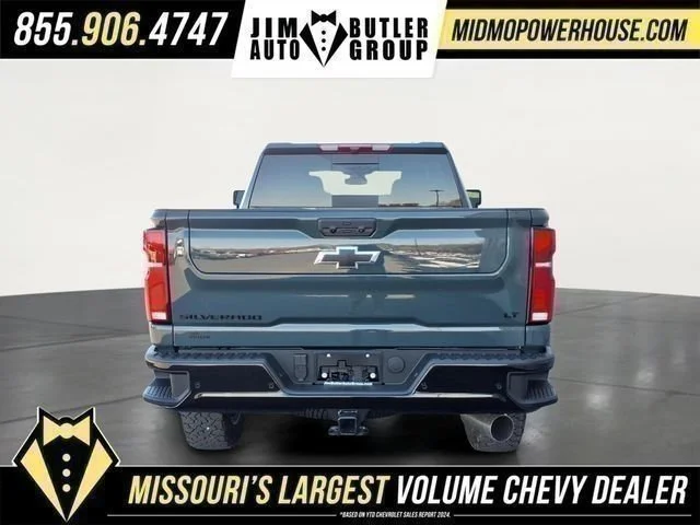 New 2026 Cypress Gray Chevrolet LT image 5
