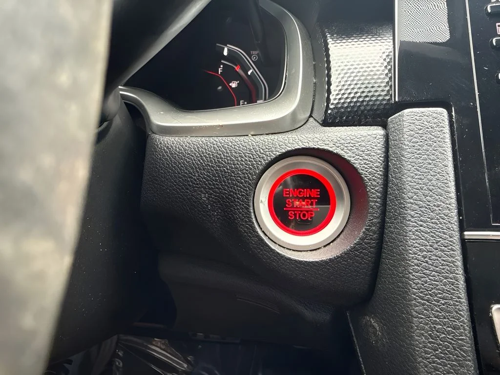 Used 2019 Blue Honda Sport image 25