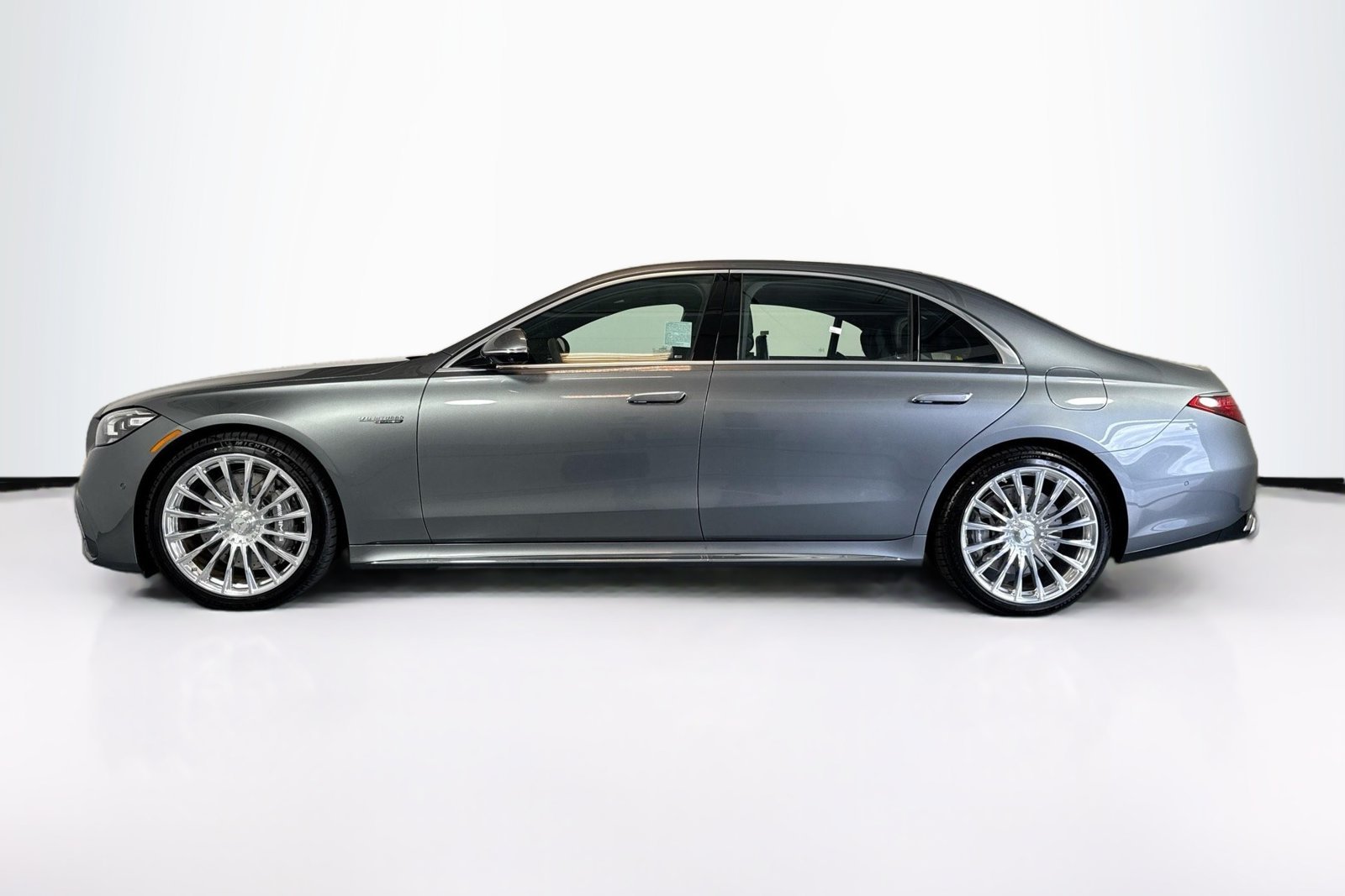 New 2025 Selenite Grey Metallic Mercedes-Benz AMG® S 63 E image 8