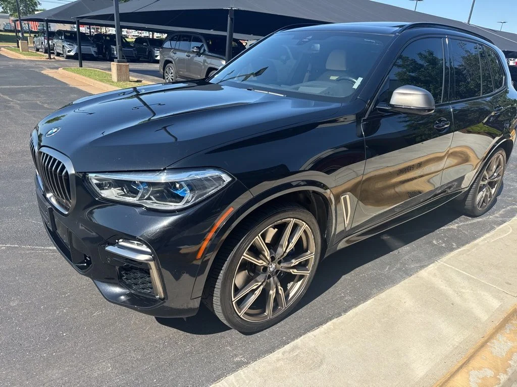 2021 BMW X5 M50i's photo