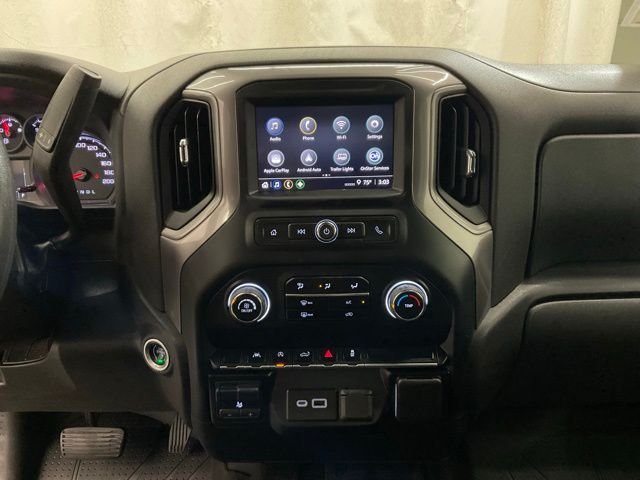 Used 2023  Chevrolet Custom image 16