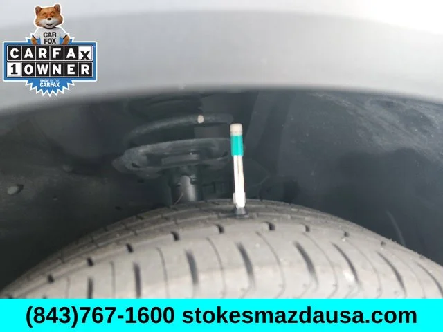 Used 2025 Black Nissan SR image 28