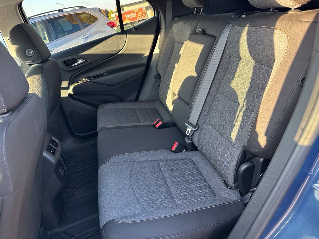 2024 Chevrolet Equinox LT - Photo 31