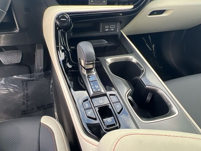 Used 2024 White Lexus 350 Premium image 21