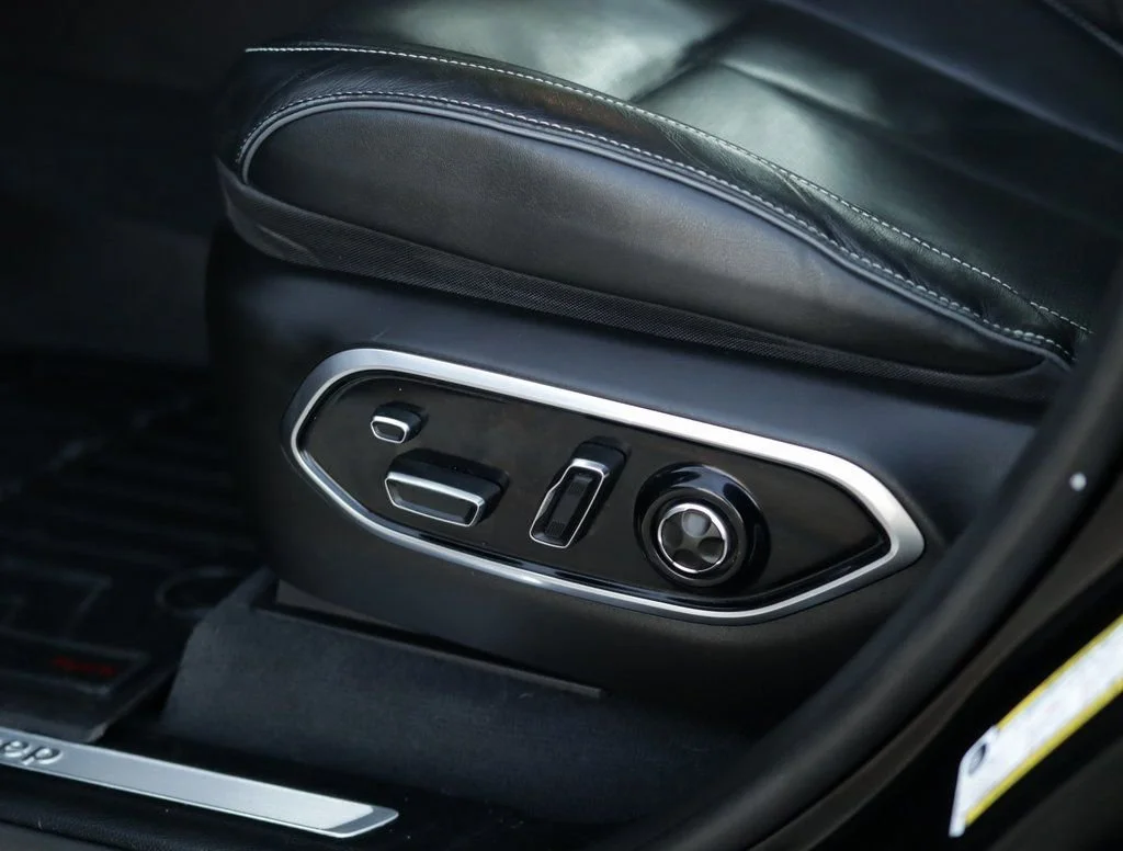 2022 Jeep Grand Cherokee Overland - Photo 26