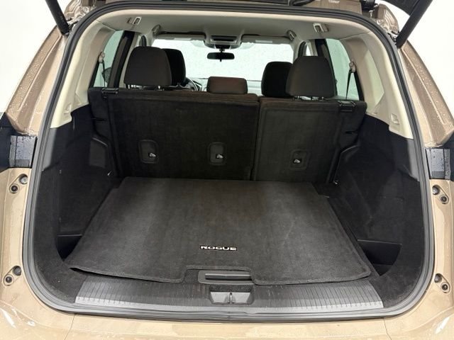 Used 2025 Beige/tan Nissan SV image 8