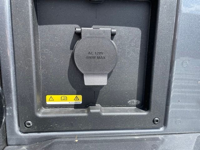 New 2026 CARBONIZED GRAY Ford XLT image 55
