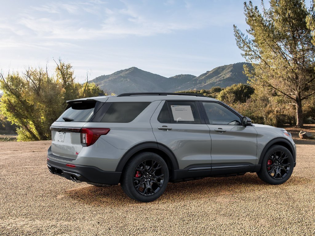 New 2027 Avalanche Gray Ford ST image 8
