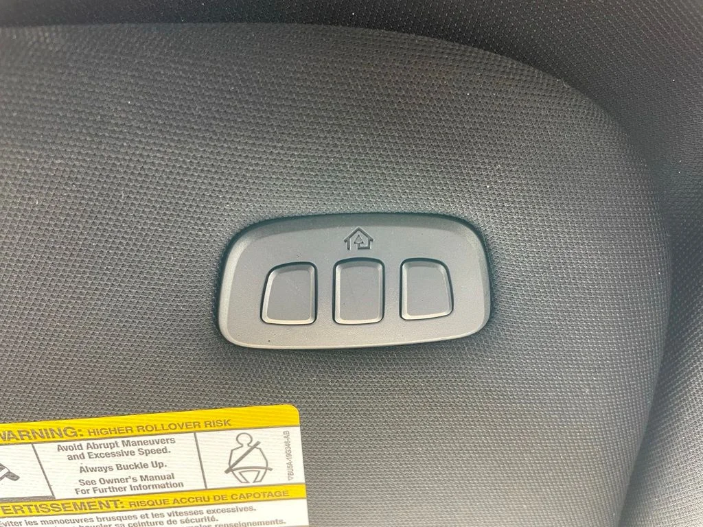 Used 2025 Black Metallic Ford King Ranch image 62