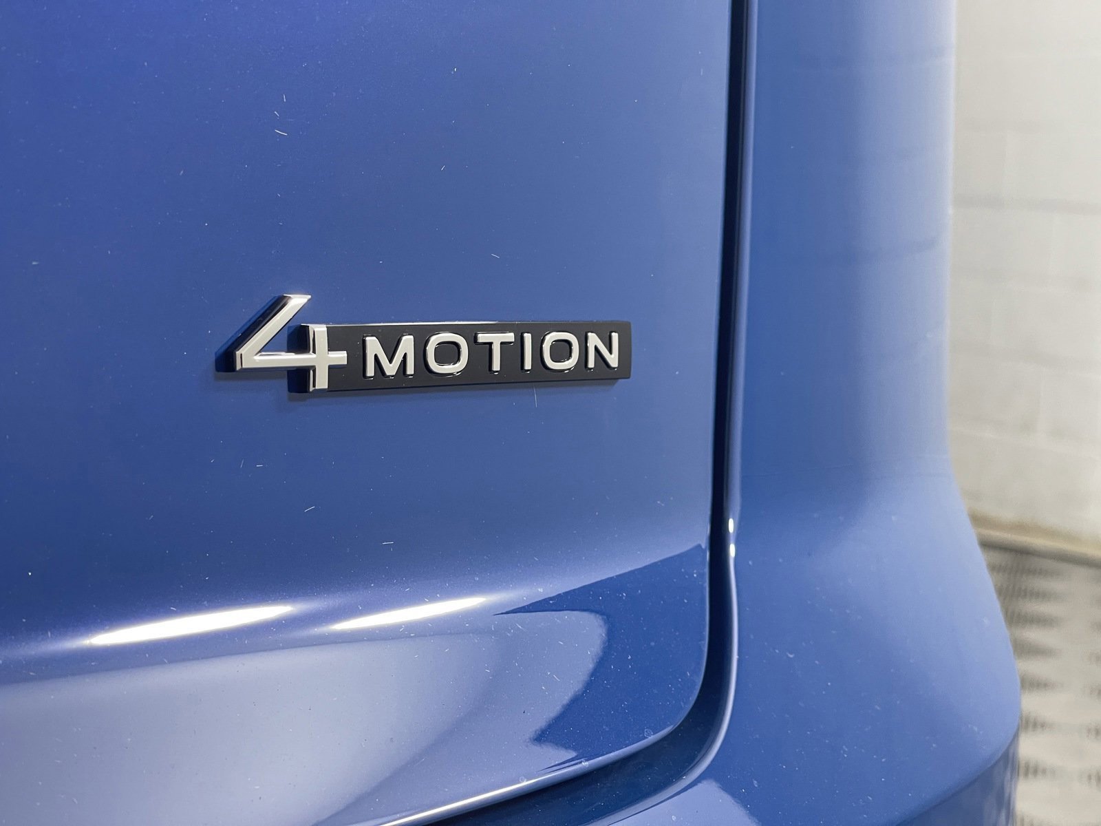 2025 Volkswagen Atlas Cross Sport SEL R-LINE - Photo 14