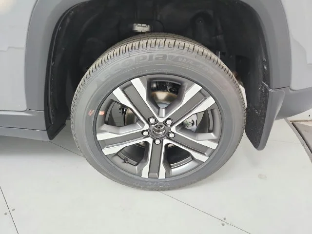 New 2027 Sting-Gray Clearcoat Jeep Limited image 46