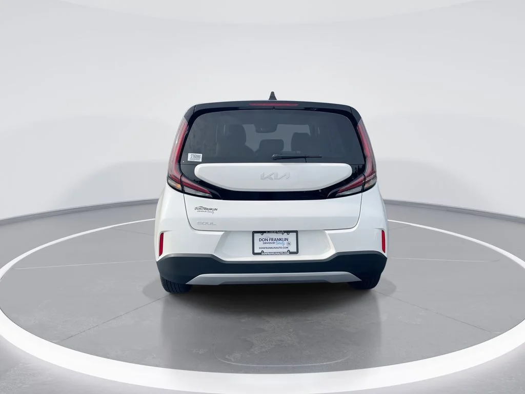 Used 2025 White Kia LX image 7